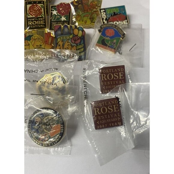 Lot 37 ~ 1989 To 2007 Portland Rose Festival Oregon Vintage Pins - Picture 2 of 12